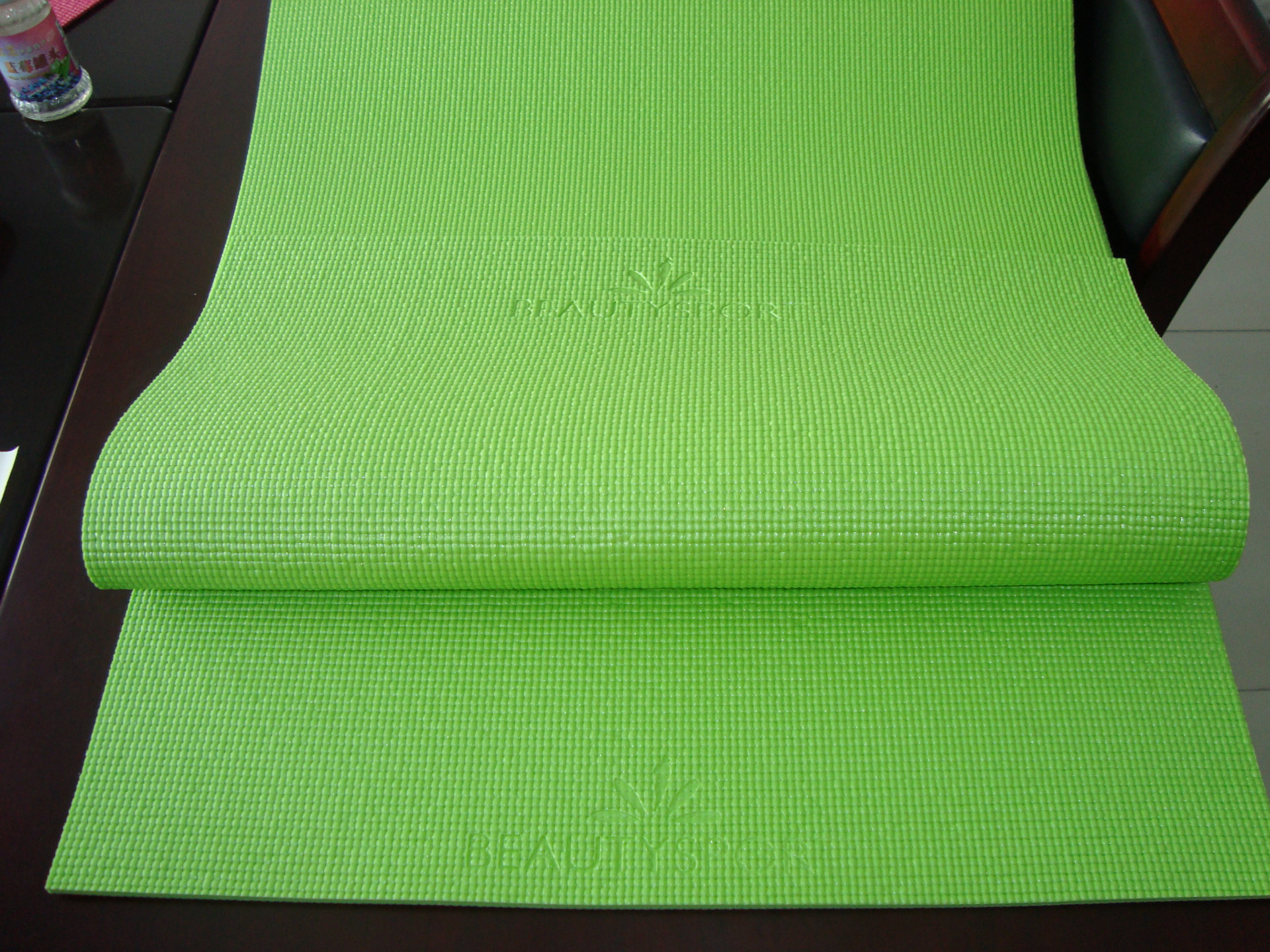 2016新款pvc发泡平面防滑布 压纹防滑垫托盘专用防滑垫