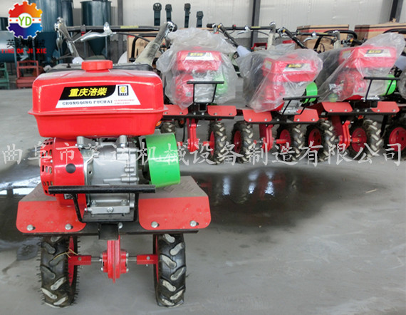大发动机 英达供应二冲程四轮旋耕机 【小型微耕机视频】