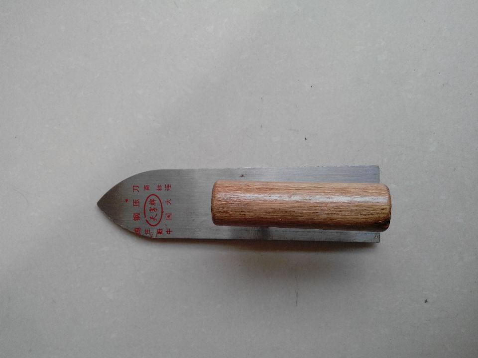 新上小压刀供应各种铁抹子塑料抹子