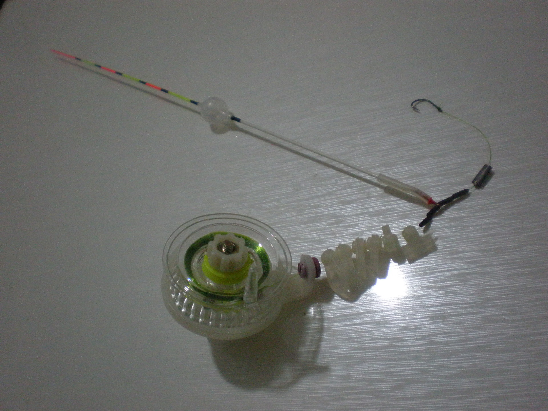 鱼漂 立式浮漂 钓鱼用品 鱼竿漂 .塑料漂浅水漂渔具