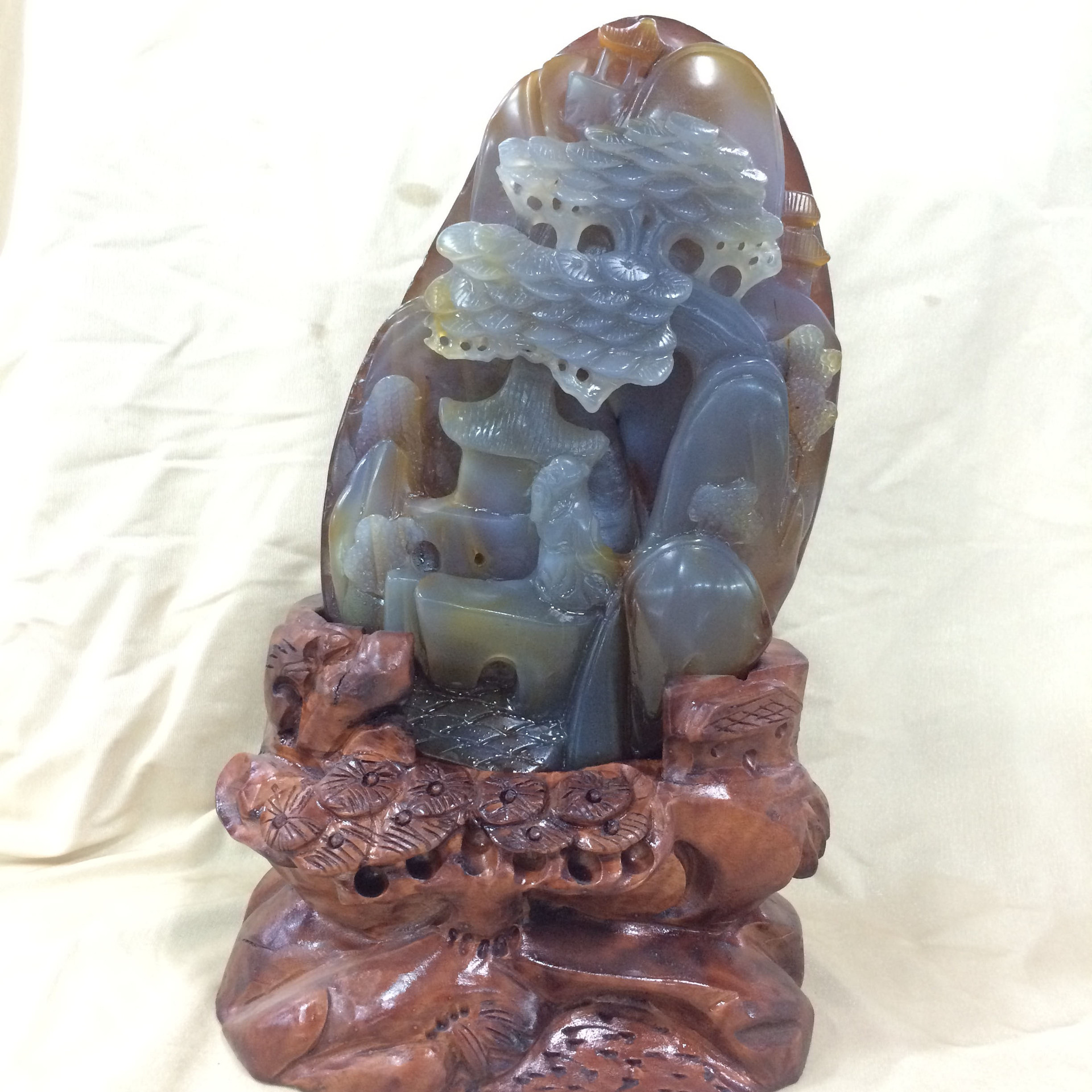 大美 新疆 玛瑙 山子 摆件 厂家直发