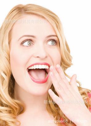 自然瘦脸的最快方法 5种表情快速瘦出瓜子脸