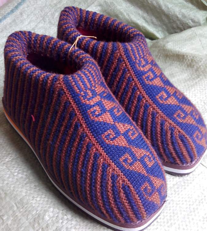 女士手工编织毛线棉靴冬天保暖月子鞋妈妈手工保暖鞋中老年棉鞋