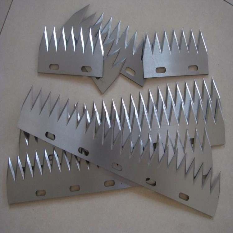 【本厂热销】优质齿形长刀片锯齿长刀