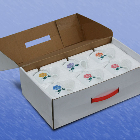 醴陵华丽包装-釉下五彩胜利杯陶瓷杯保利龙阵列包装