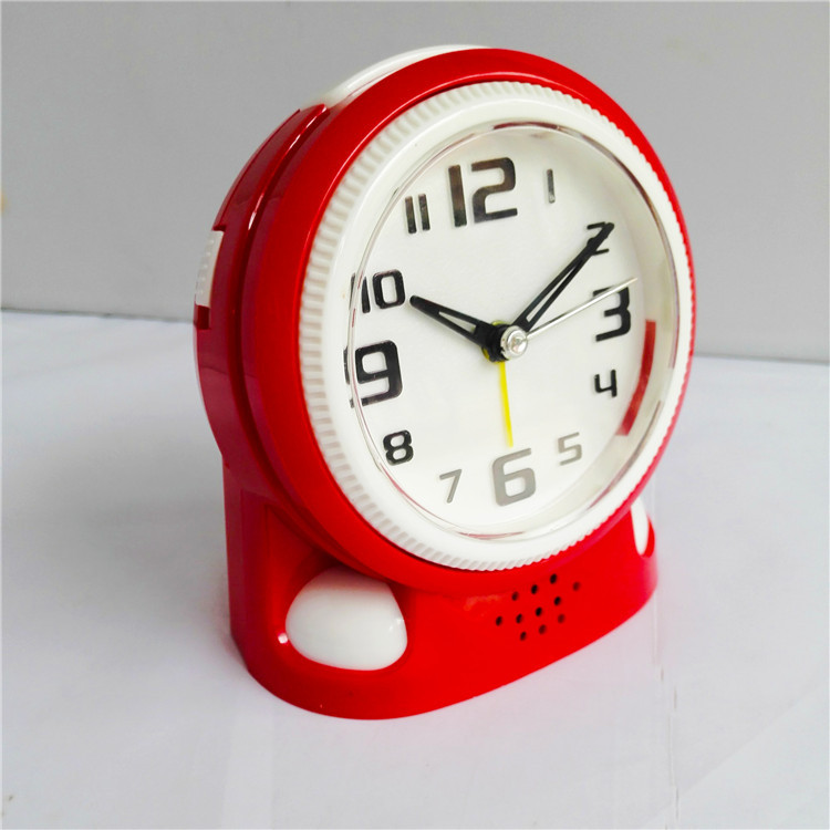 厂家直销侨联jd618彩色小双音时尚精品小闹钟懒人必备精品批发