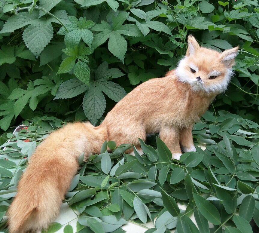 厂家直销 仿真黄狐狸 仿真皮毛动物 手工艺品 摆件 黄狐仙 供品