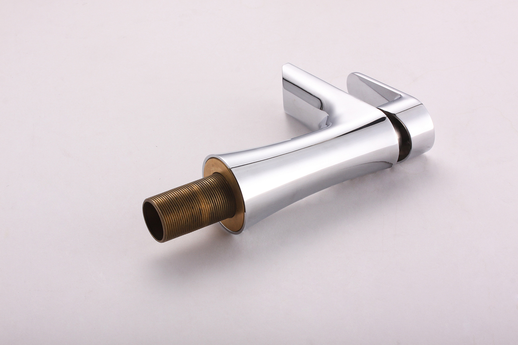 q027锌合金拉丝电镀镀铬面盆水龙头厂家