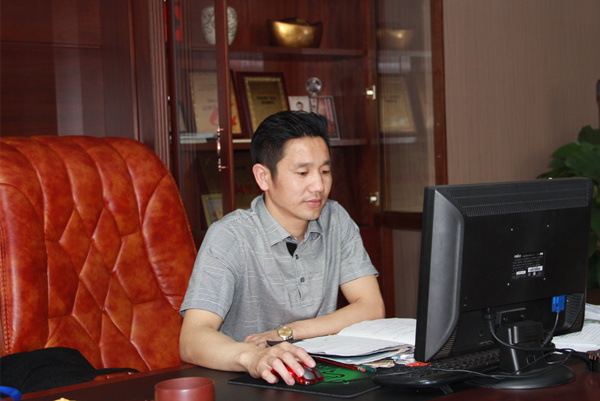 天地(集团)董事长俞方伟