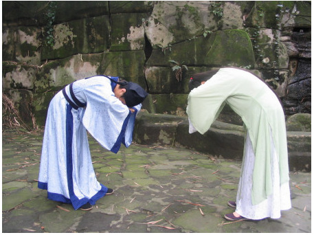 "揖" [yi]  古代的拱手礼.作揖