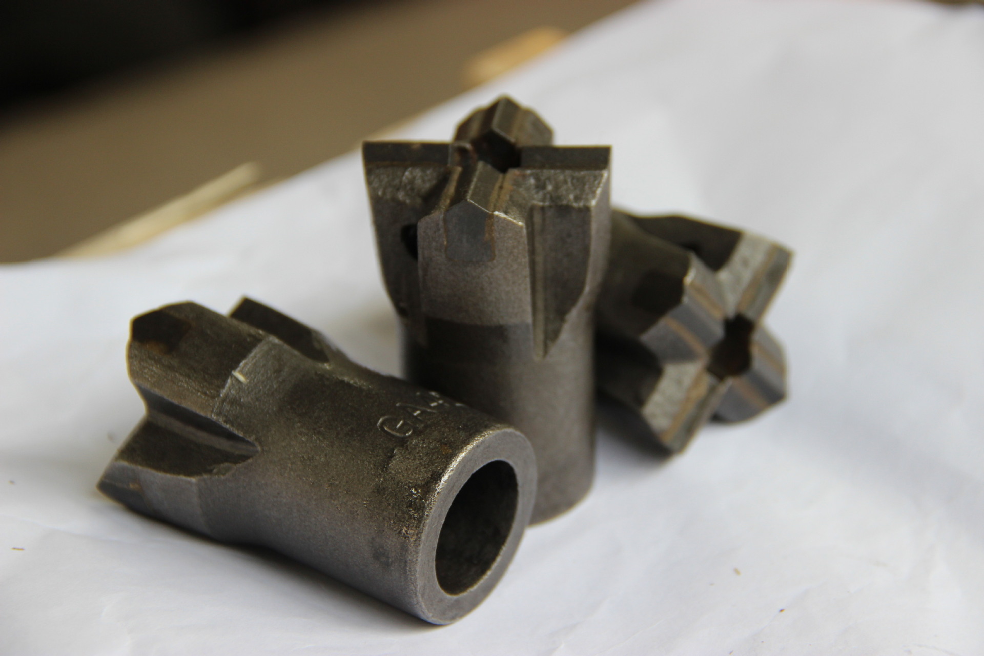 耿力yt28凿岩机配件十字钻头梅花钎头十字钎头矿山凿岩钻头