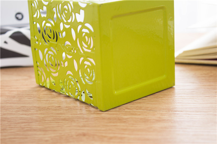 4色铁质镂空笔筒,时尚网格花纹正方形笔筒,办公室收纳桶