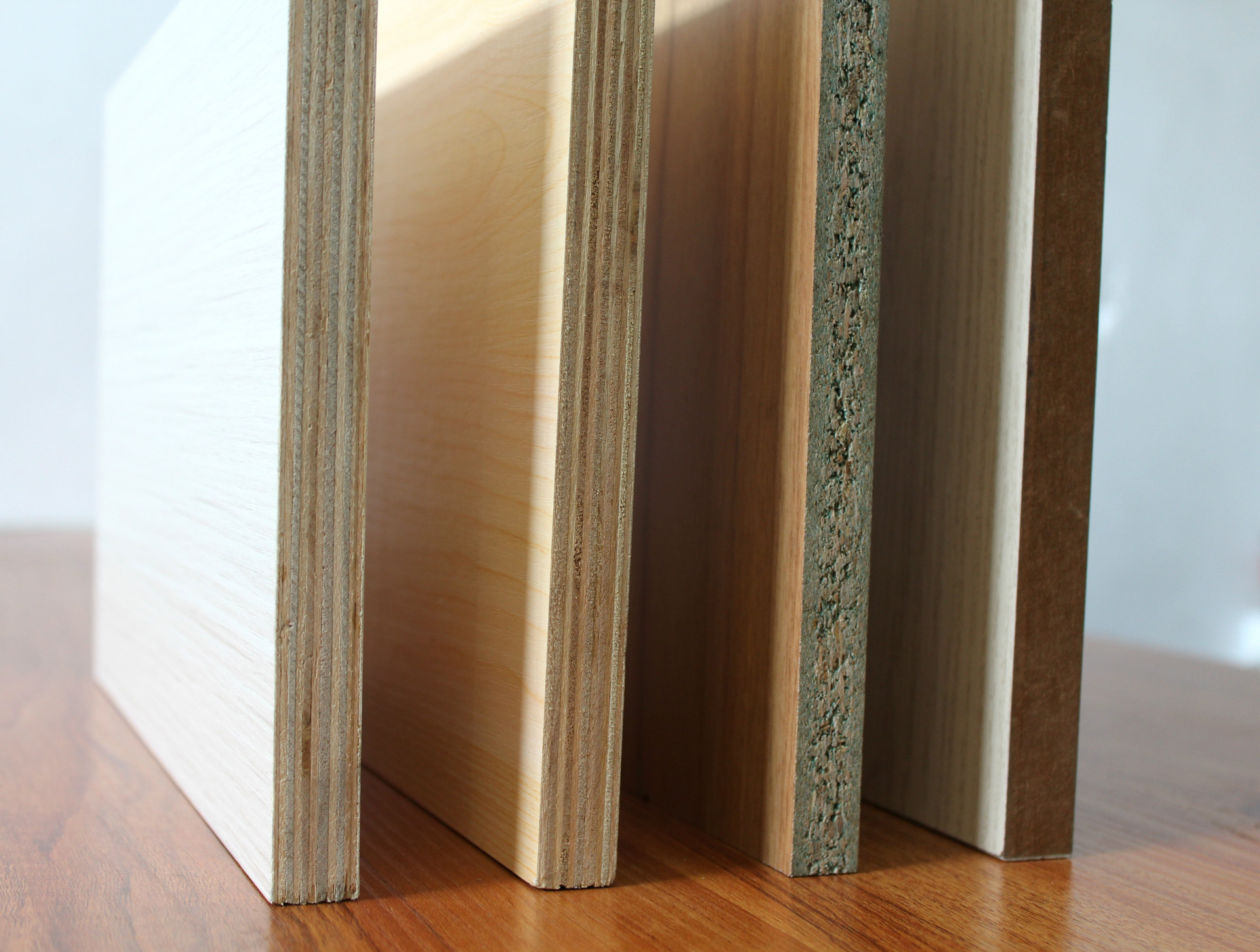 东莞耐磨耐火实木免漆多层生态板品牌厂家多层夹板贴面厂家