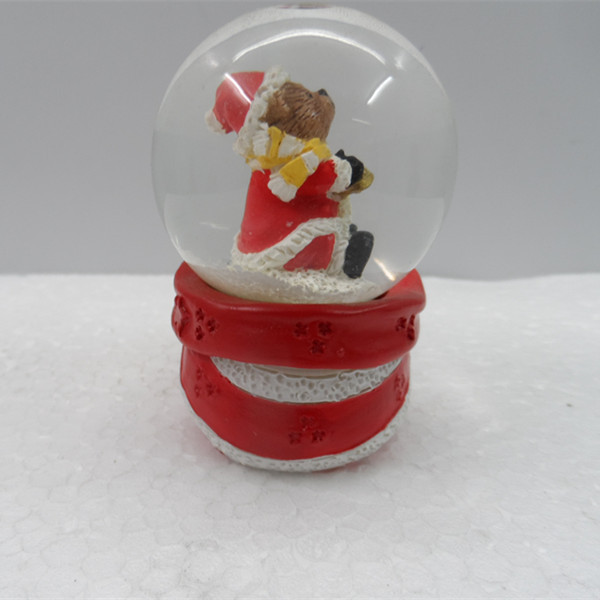 新款定制 树脂玻璃玩具水球树脂雪花水晶球儿童礼品 促销礼品赠送