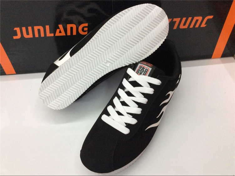 53EE100A98985DC36A51A8994F39E2