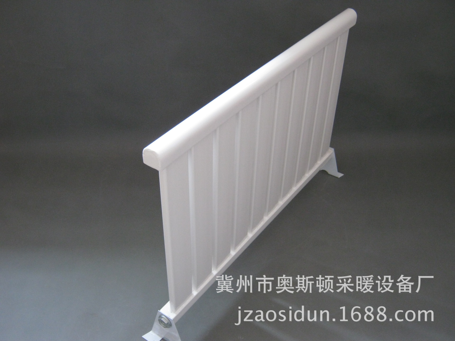 7025太阳能超导暖气片 免抽真空超导片 微水民用集体供暖