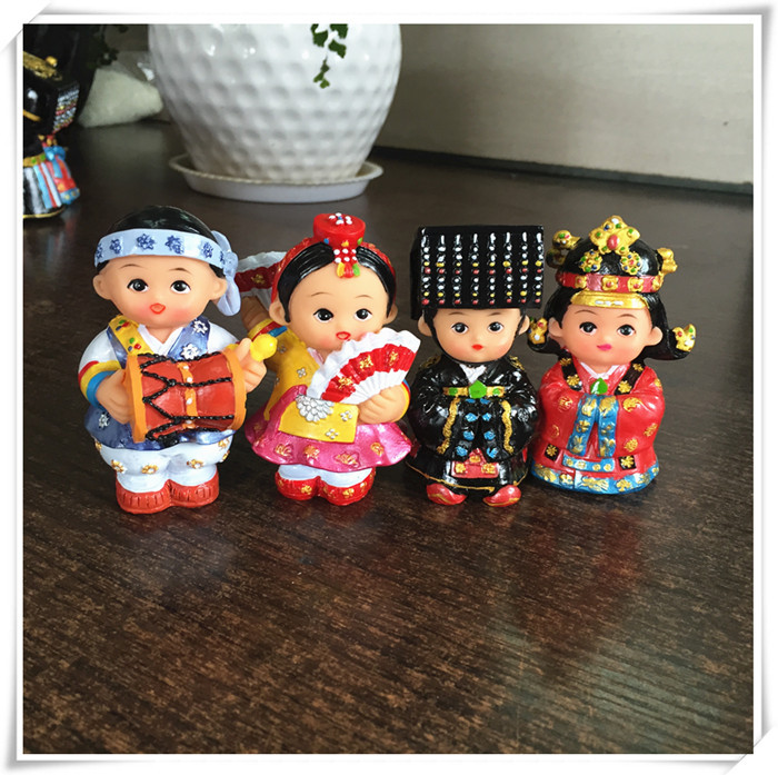 韩国工艺品创意礼物 特色纪念品娃娃 树脂人偶家居摆件大量批发