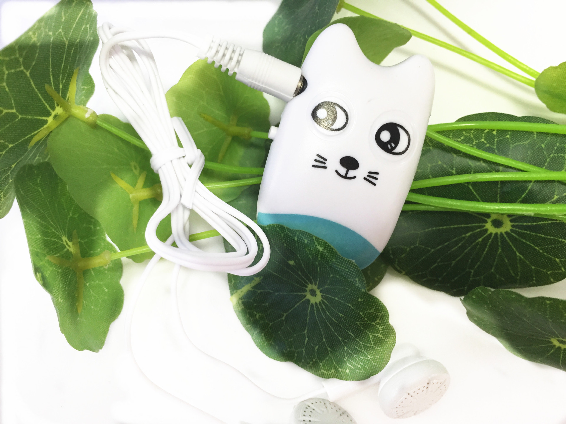 t-76外贸礼品供应商龙猫插卡mp3 卡通龙猫豆豆mp3