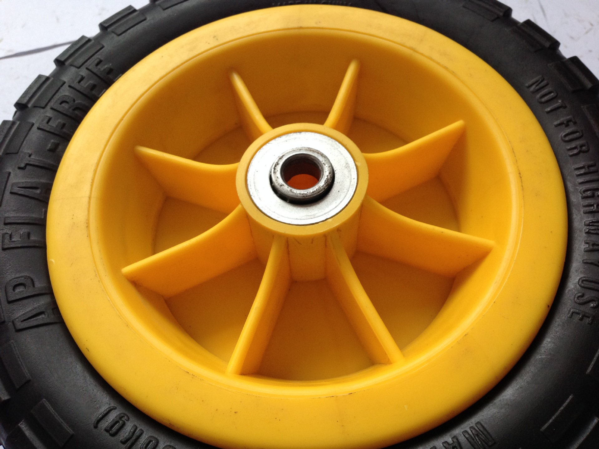 促销pu发泡轮,聚氨酯发泡轮,实心轮,免充气轮,脚轮