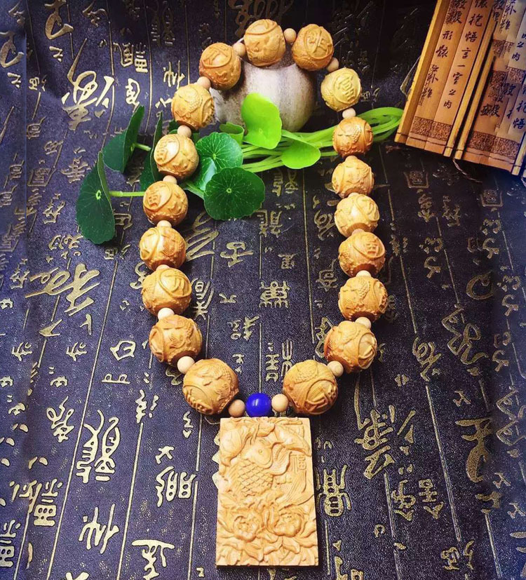 正宗太行崖柏精雕十八罗汉车挂 崖柏平安无事牌车饰