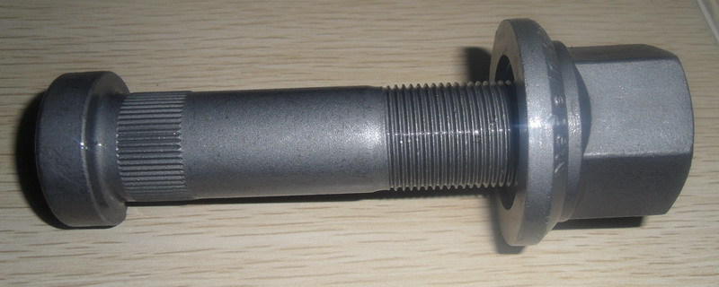 iveco 重卡轮胎螺栓