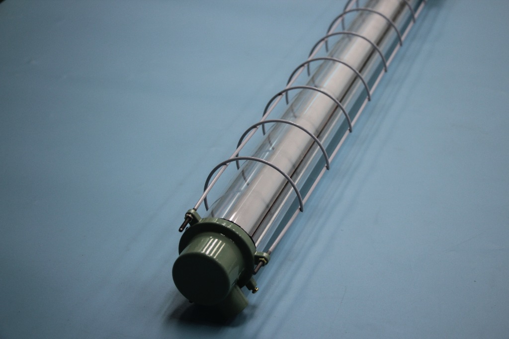 2米t8单管防爆灯 led单管防