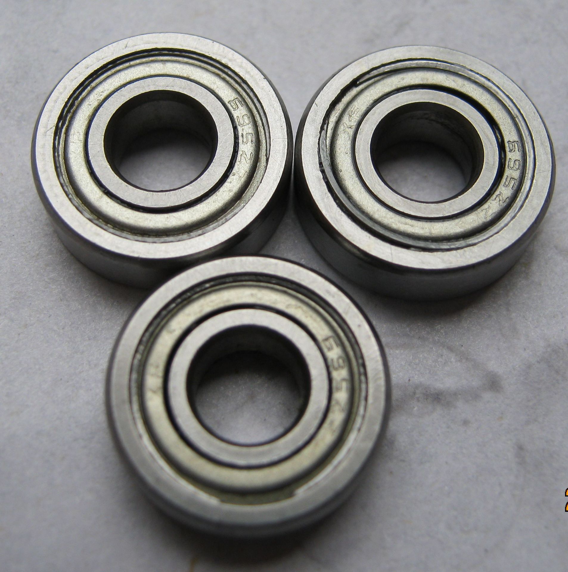 厂家直销695zz微型轴承滑轮小轴承 低