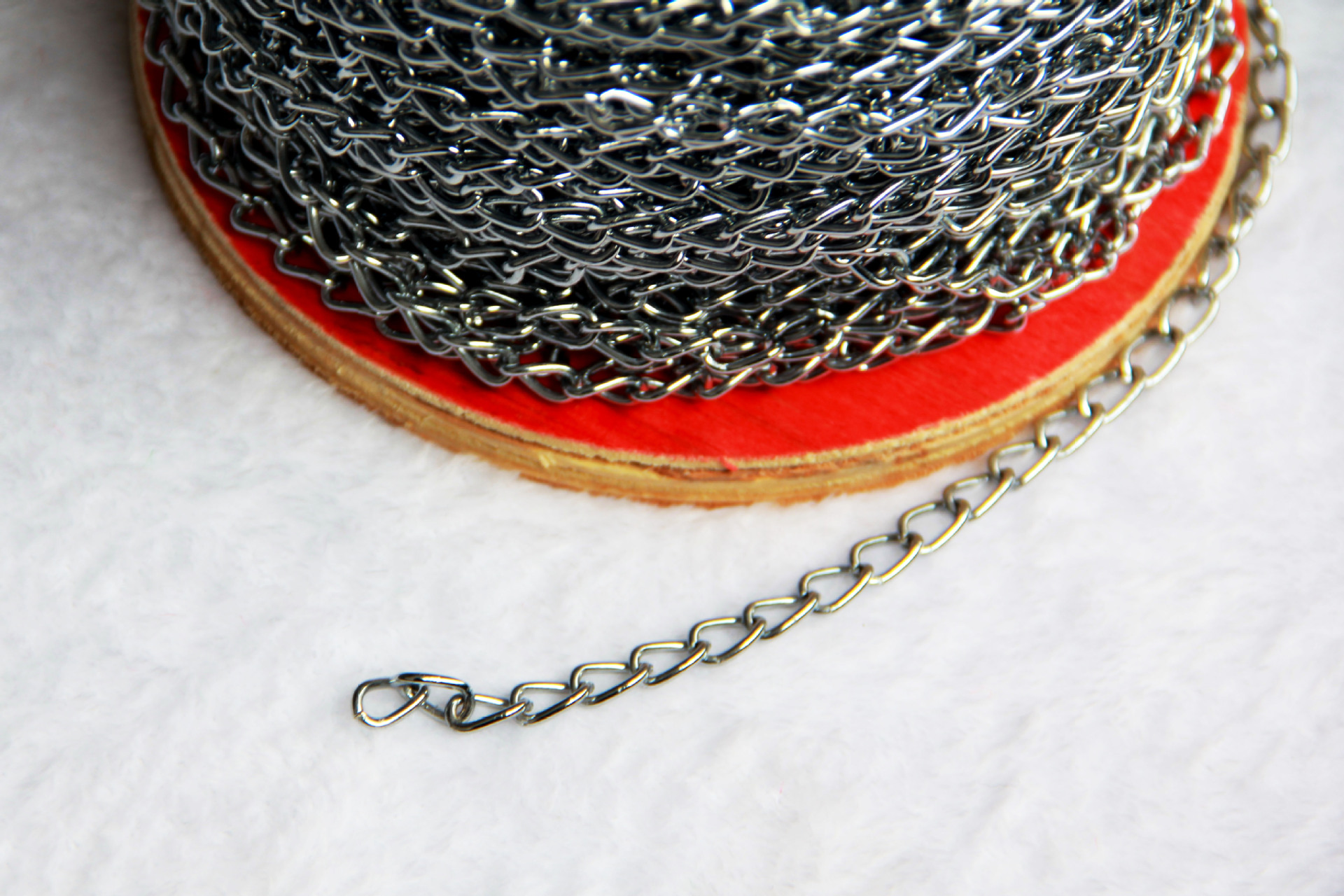 0镀铬装饰链 轴链 麻花链 吊灯链 圆白细铁链 服装链