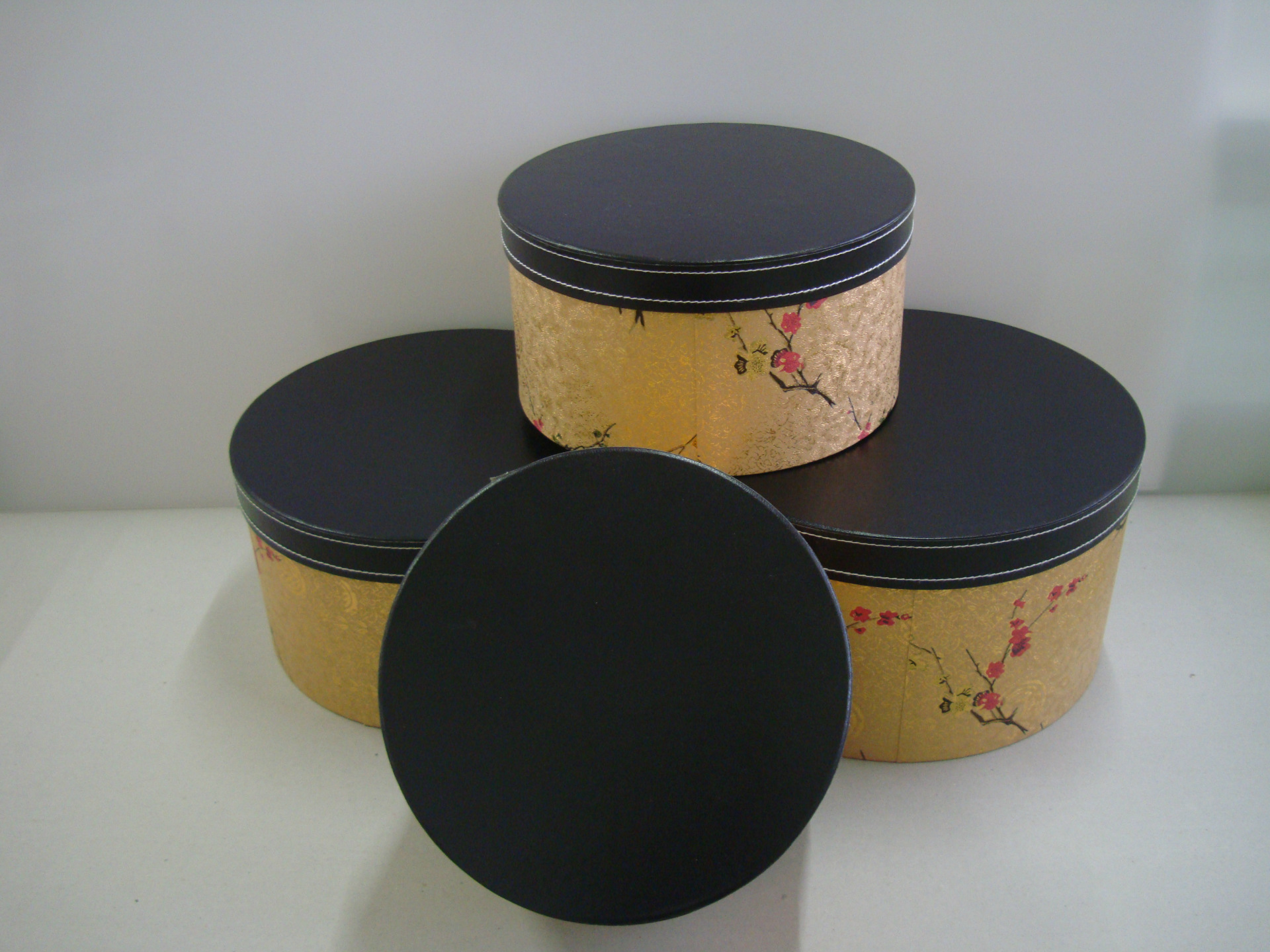 供应信息 纸盒 热销推荐 复古墙纸圆形礼盒 高级定制创意精美收纳盒