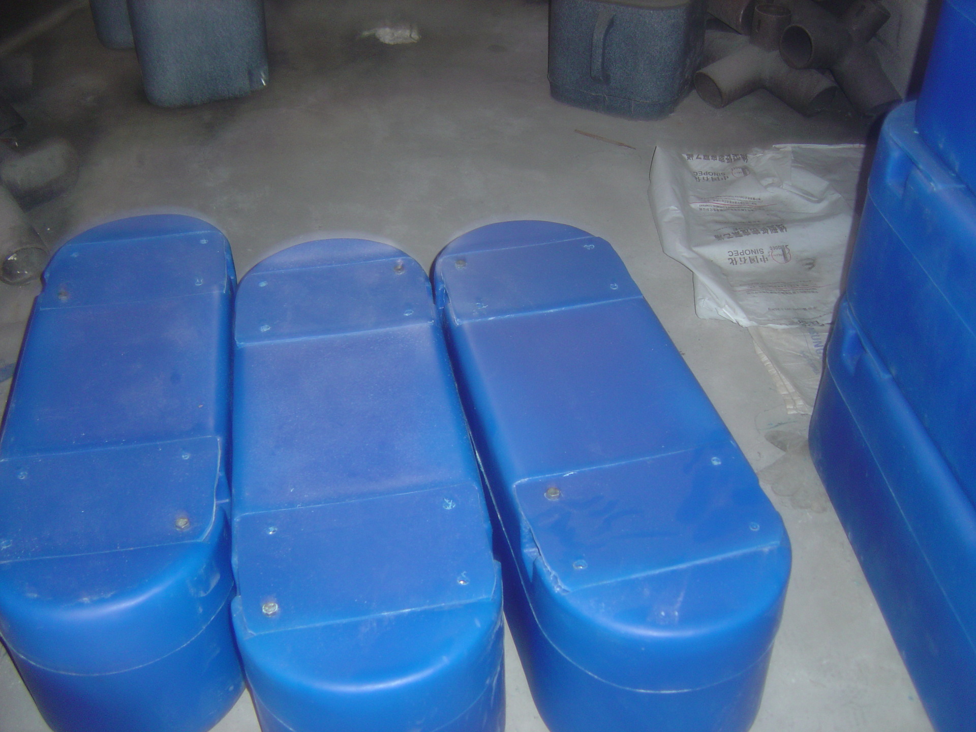 汛期排涝用塑料浮箱 浮筒 浮体可放置潜水泵 浮力100公斤