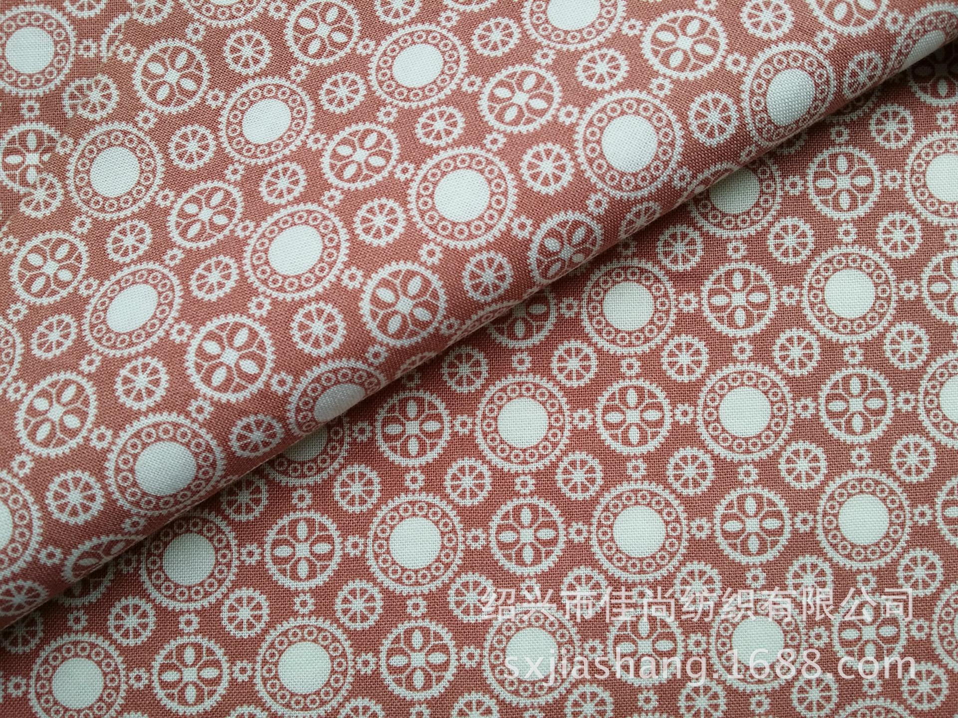 厂家直销 全棉平布印花 服装 衬衫面料批发 棉布 被套布料