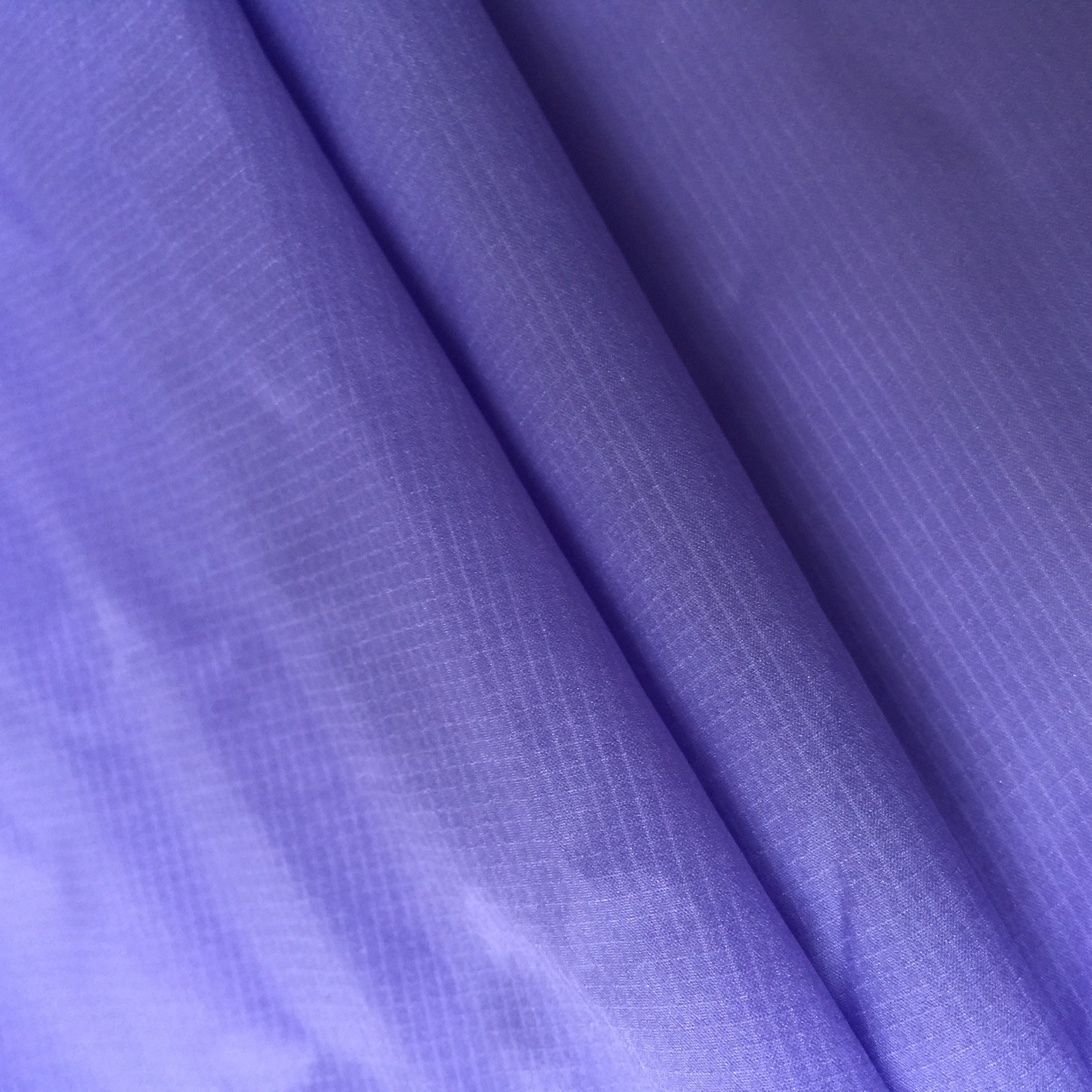 尼龙纬弹双线格轻薄柔软羽绒服皮肤衣高档面