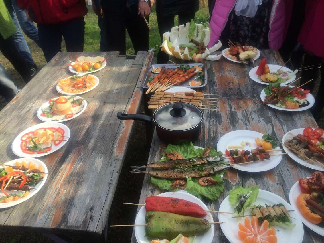 2015年11月28号,公司组织集体活动,来到了上海寻梦园农场进行烧烤