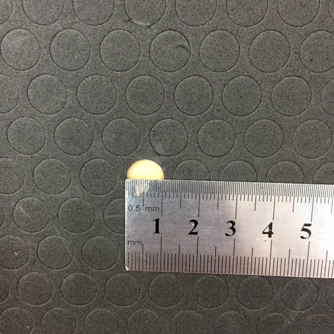 厂家eva胶垫 泡棉脚垫 2毫米厚 1厘米直径 圆形 黑色单面 现货