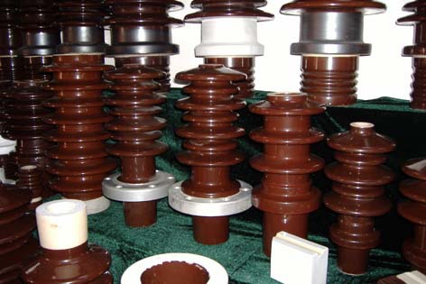 特价供应电力变压器瓷瓶 诚招经销商 也可一件代发