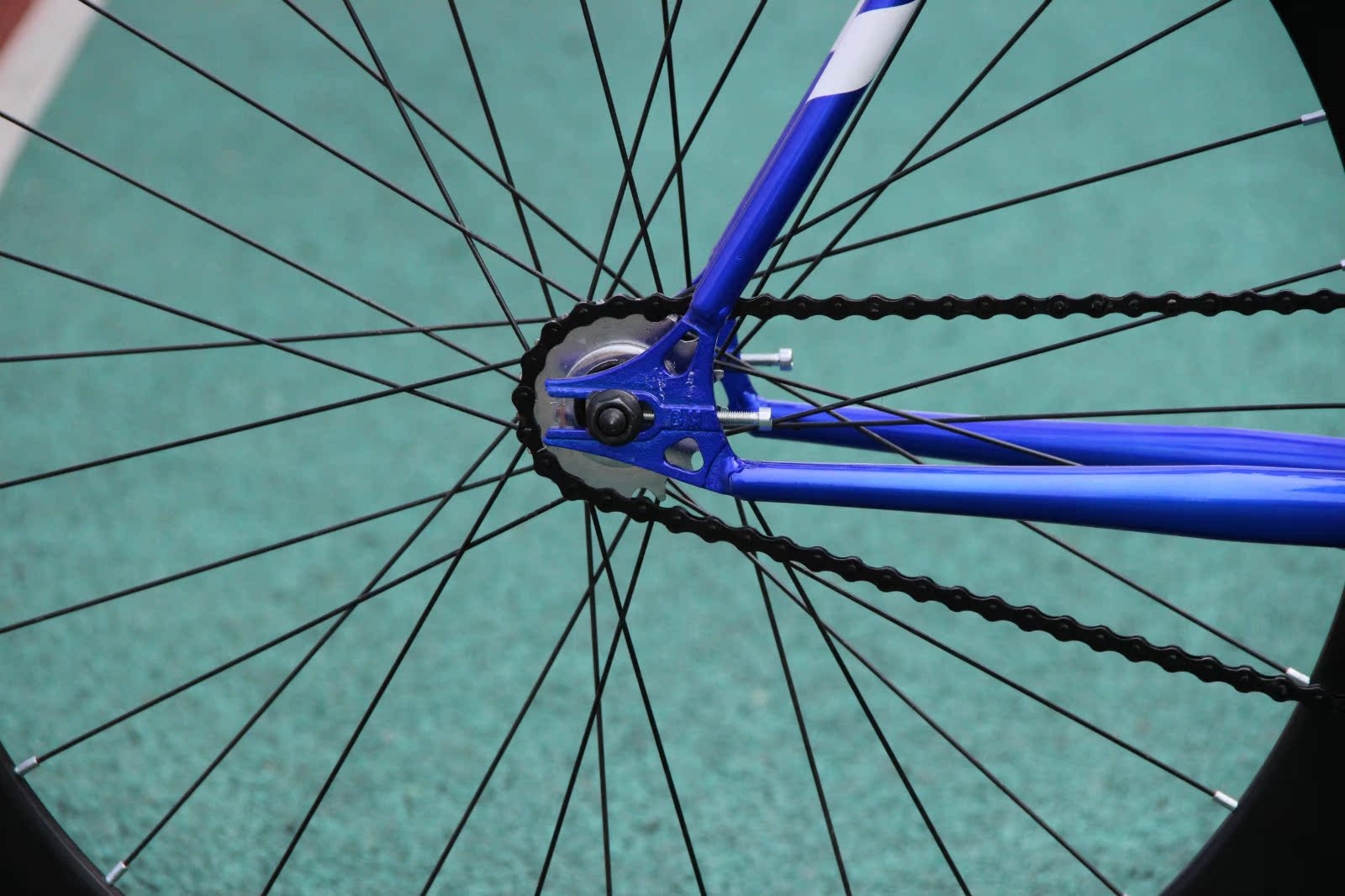 ieei 2016新款死飞自行车 一体轮复古死飞镁合金三刀竞速死飞单车