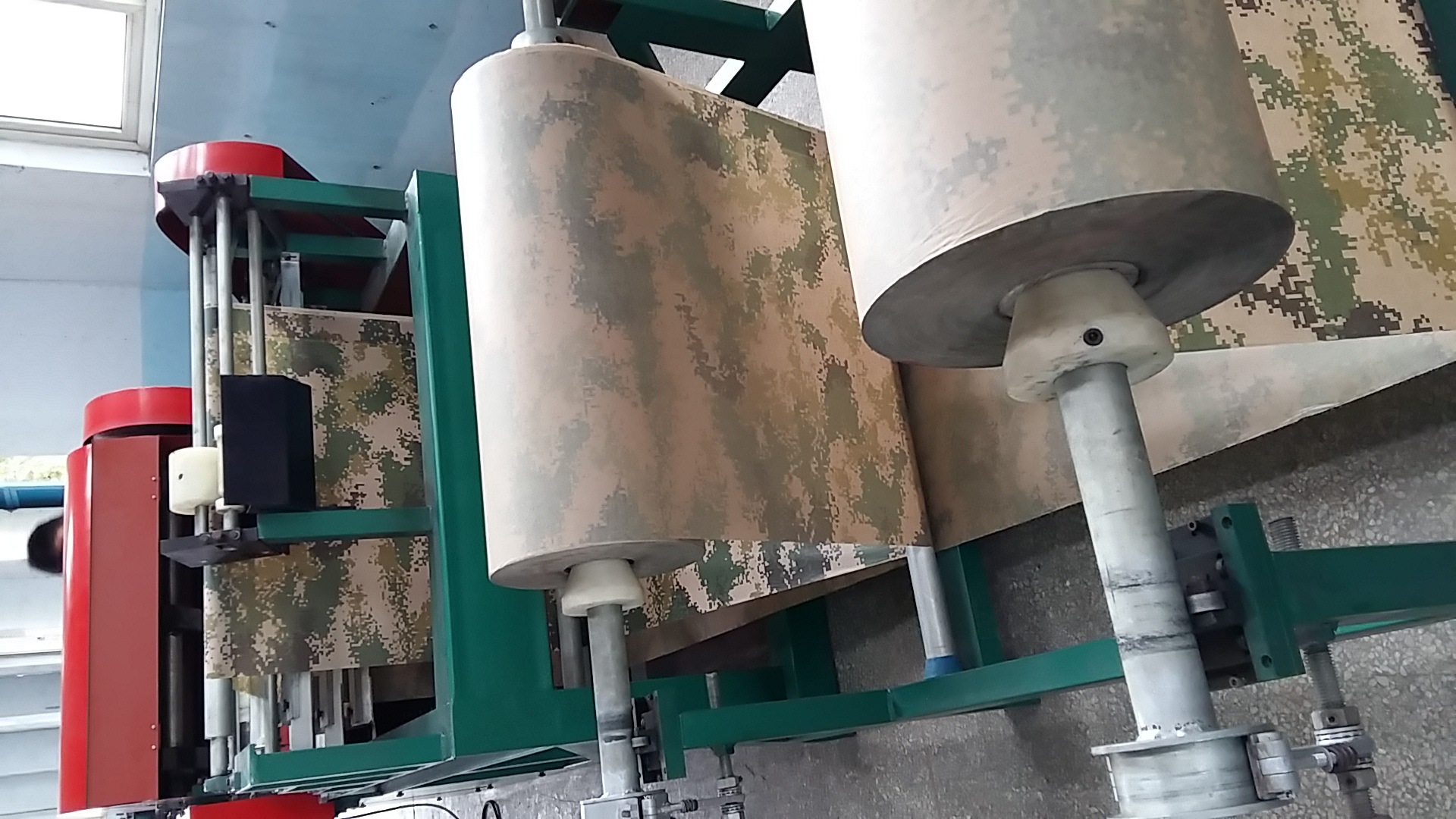 双层香蕉果袋机香蕉纸袋制袋机厂家凯祥产自动排袋香蕉套袋机