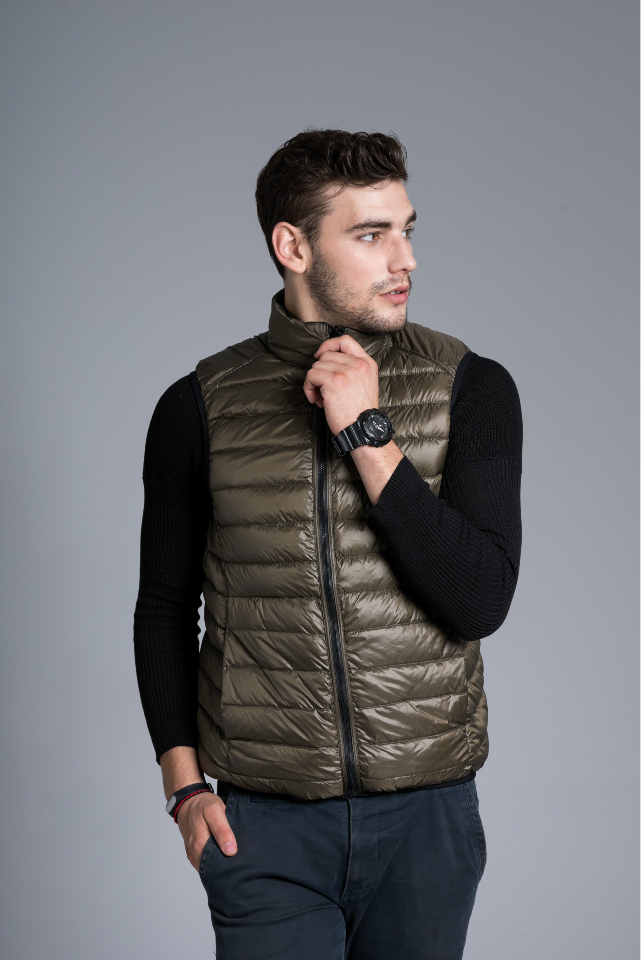 厂家供应2015新款轻薄羽绒马甲男 羽绒背心男 两面穿羽绒.