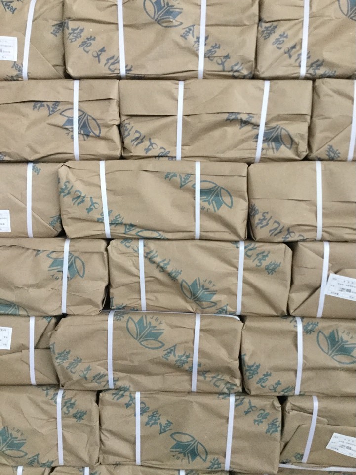 厂家直销 优质图书打包纸 复合牛皮纸运输纸量大从优1200*787mm