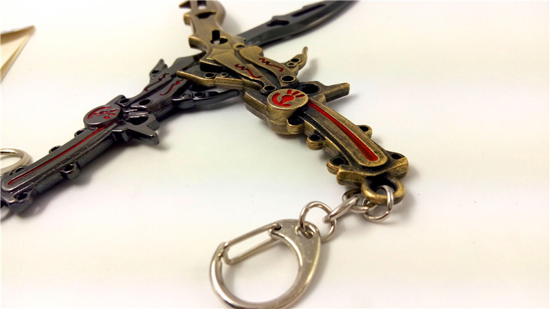 最终幻想13 lightning雷霆刀 武器模型挂件 游戏周边 未开刃