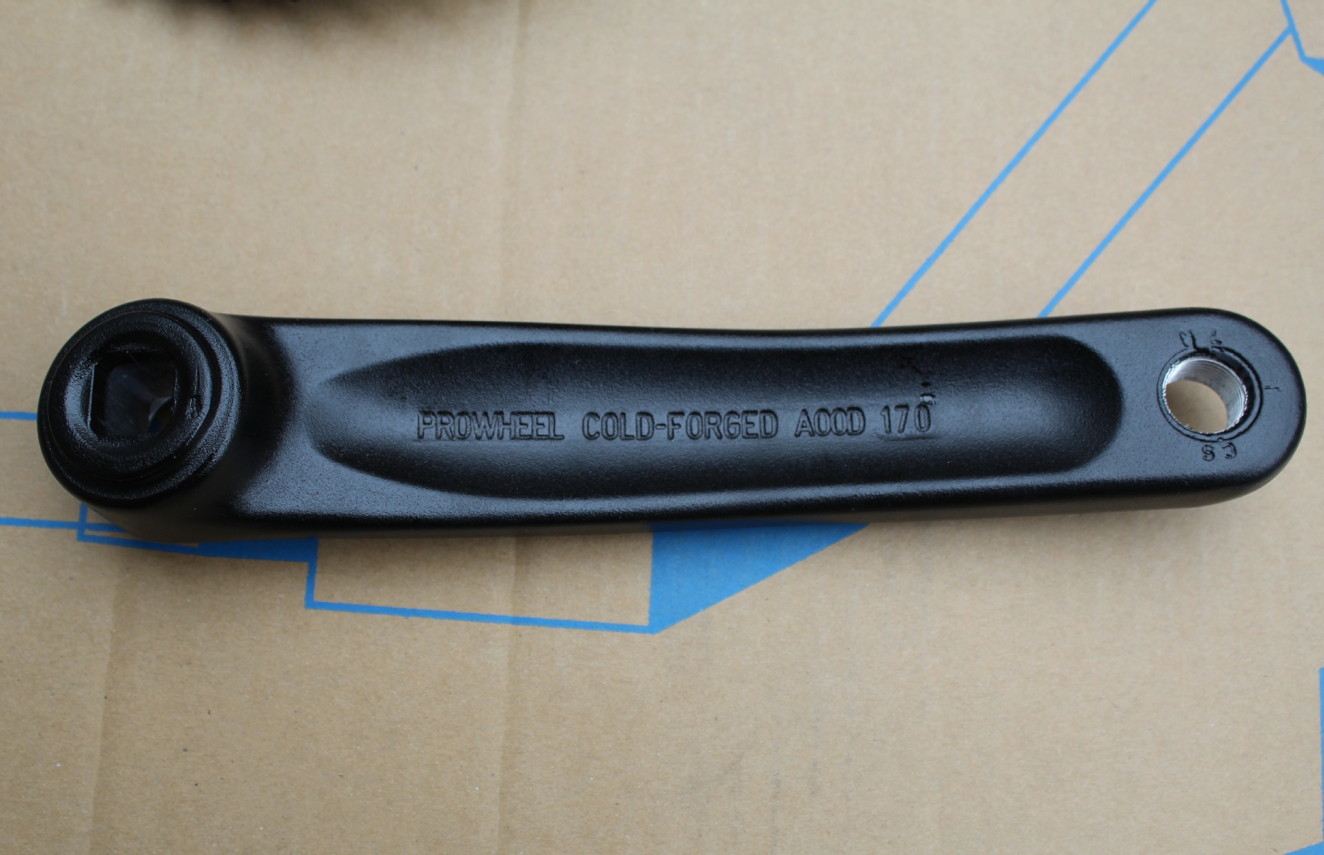 401 lỗ vu&ocirc;ng crankset (6)