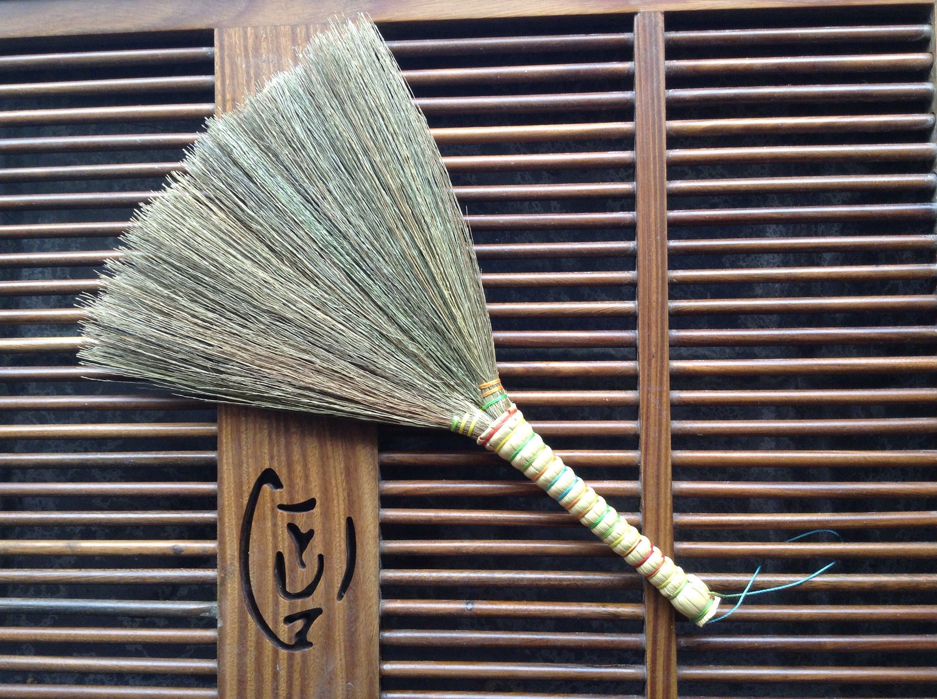 人字扫迷你扫把 纯手工编织 民间工艺品 可定制