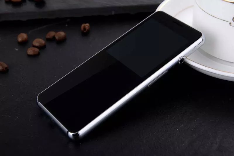 金属超薄智能手机_智能手表手机超薄_超薄智能触屏手机