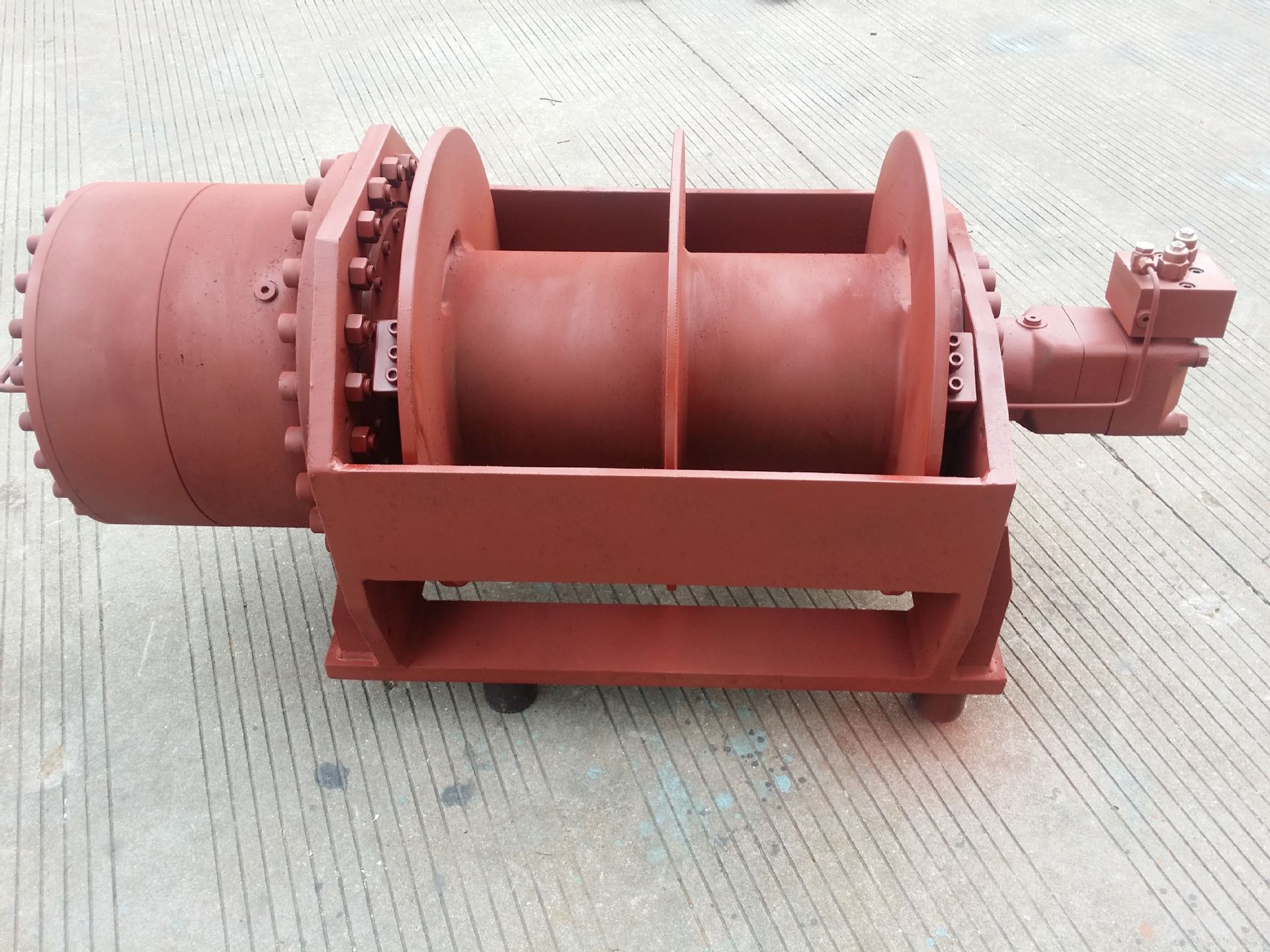 30吨车用双卷筒液压绞车 液压绞盘