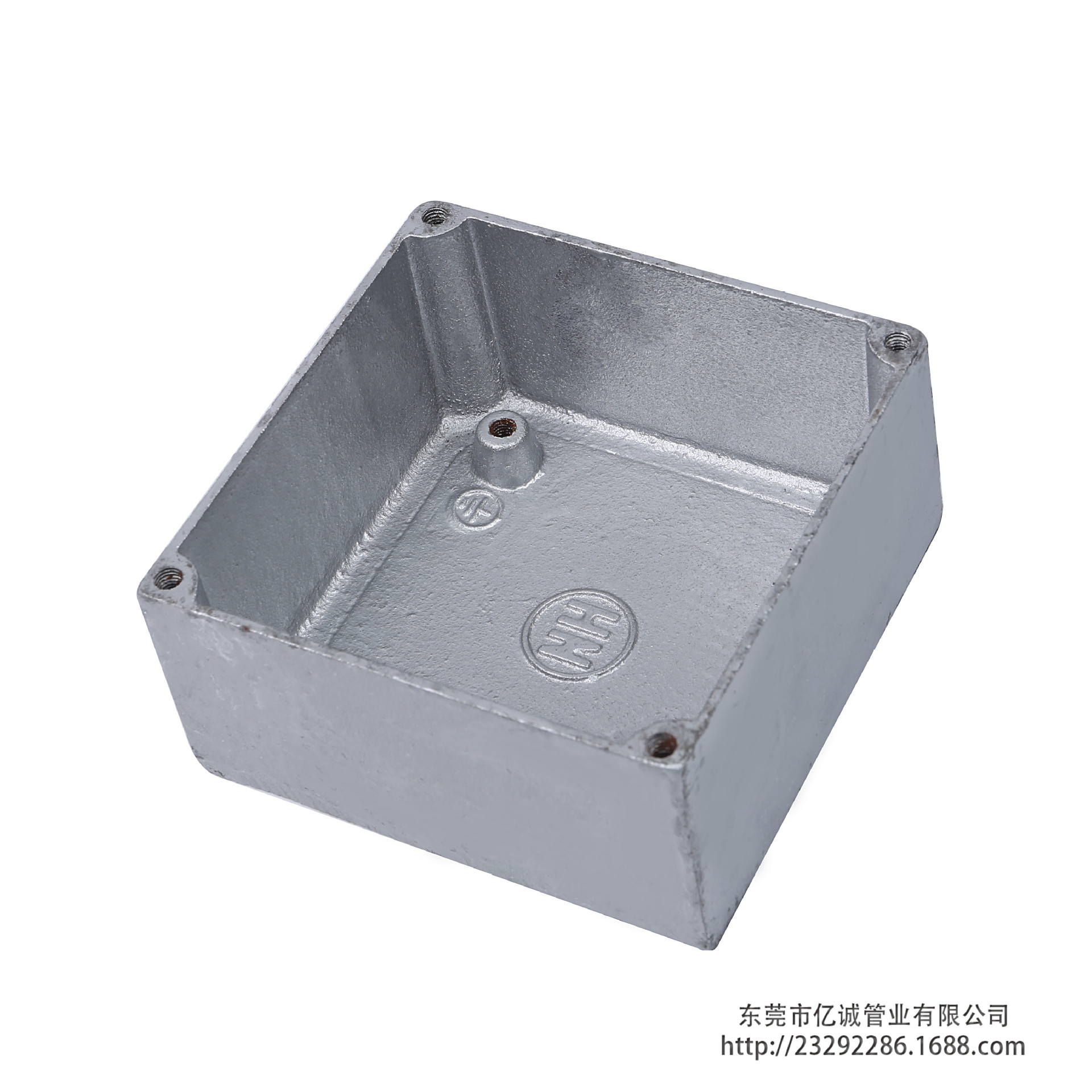 86型热浸锌开关盒 镀锌铁底盒 镀锌铁线盒 金属开关盒 热镀锌底盒