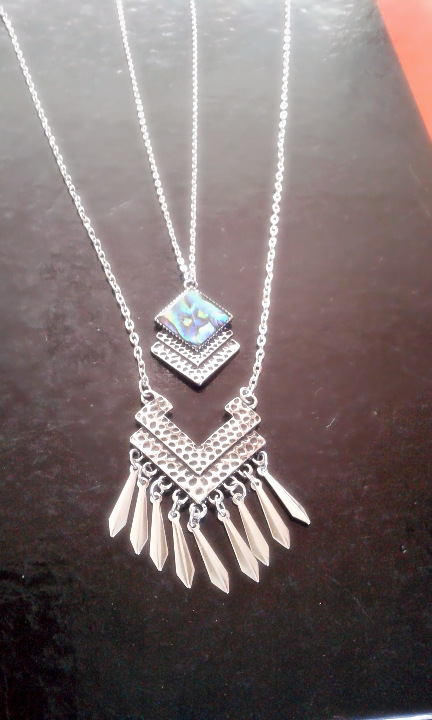 女款高档时尚的五金饰品组合项链东莞长安饰品厂