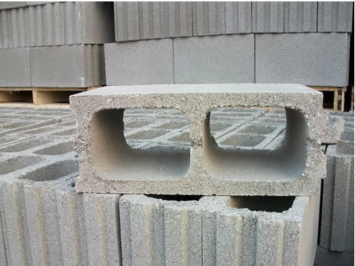 轻集料连锁砖 空心砖 灰砂砖 强度3.50联系李老板 .