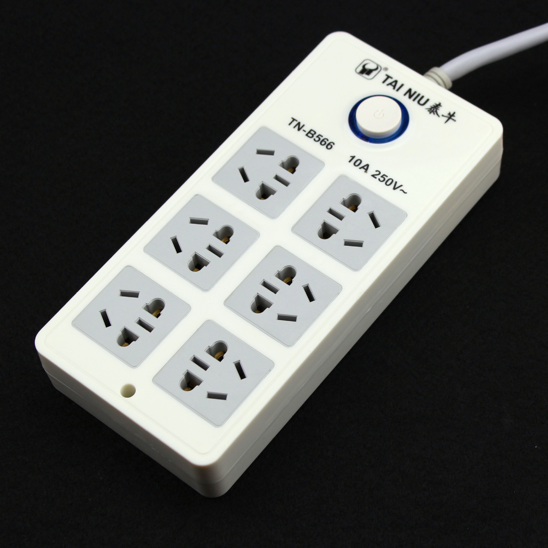 泰牛多用铜条连接阻燃内胆多用带线插座 创意插线板 转换插座