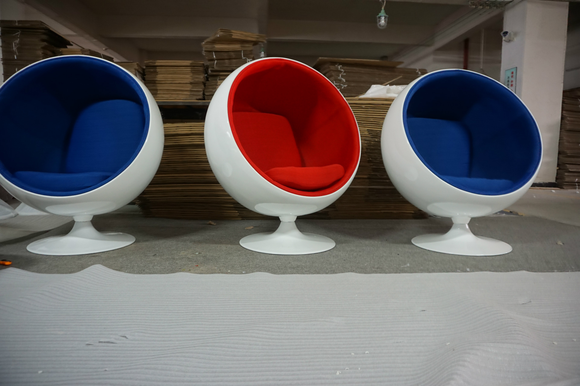 设计师玻璃钢家具创意太空蛋形泡泡椅球椅懒人休闲沙发ball chair