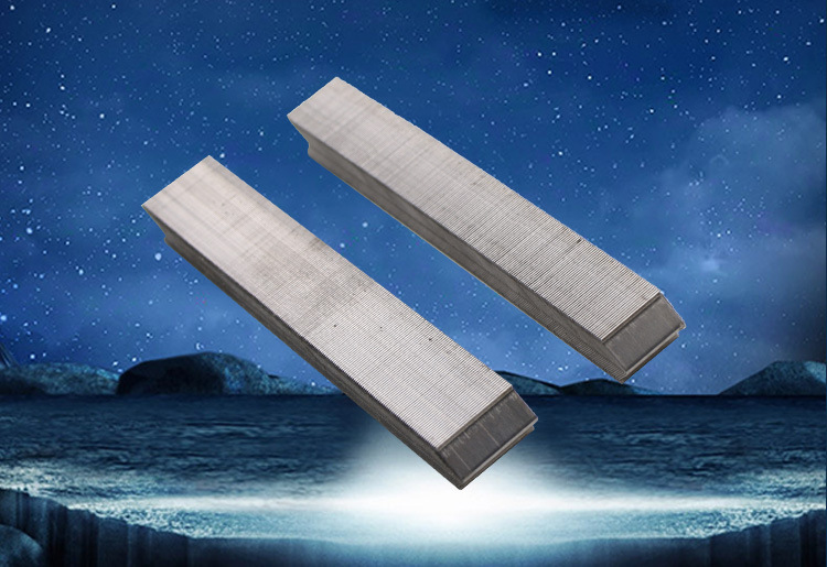 进口高碳钢相框角钉10mmv型钉钉角机钉框用硬木角钉10号厂家批发